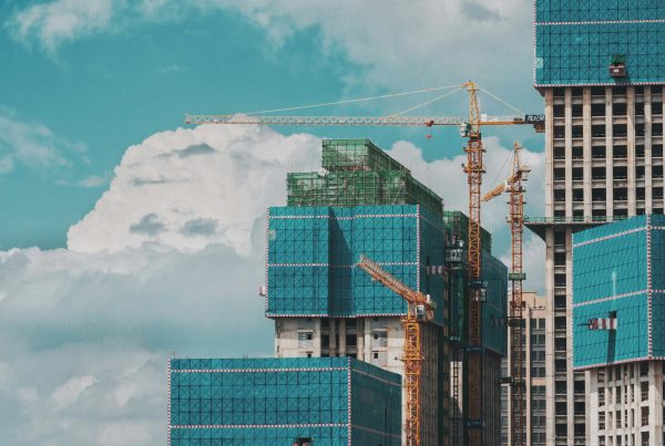 Creating Circular Construction Environments by Reutilizing Waste as a Resource