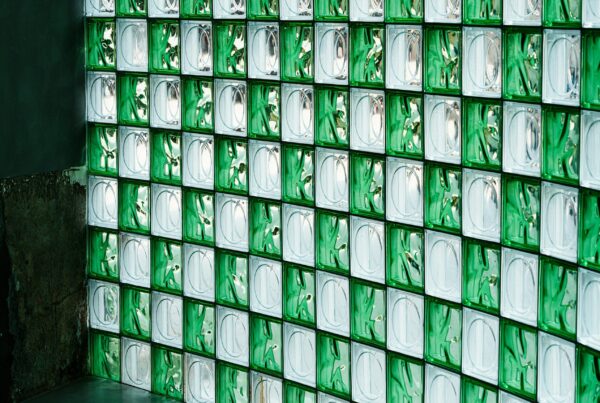 Reclaiming Glass Facades: A Pathway to Sustainable Buildings and Circular Design