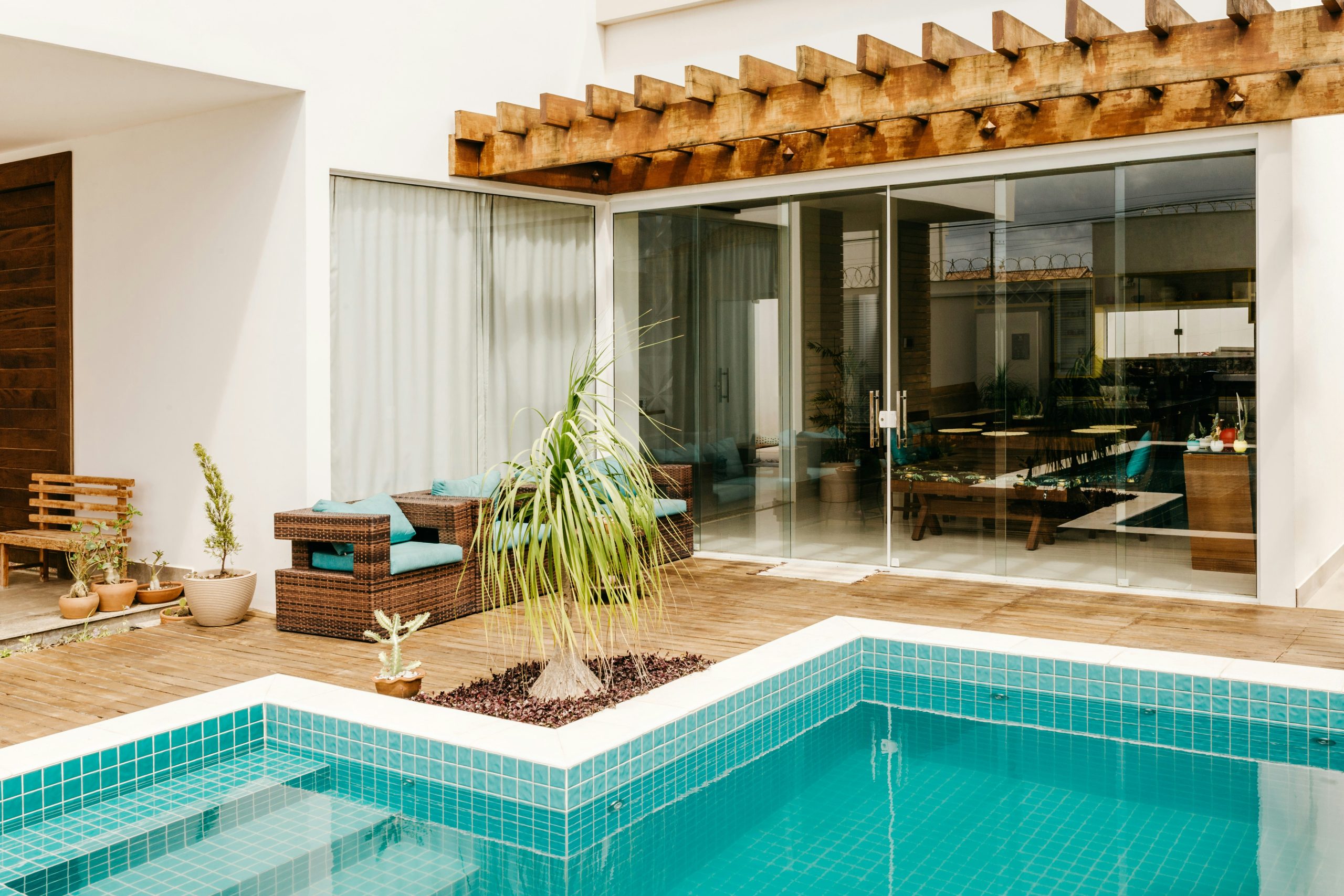 LEED & WELL Certification: How Sunrooms, Windows, and Basements Affect Building Envelope Testing in 2026